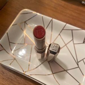 Fenty Beauty Mattemoiselle lipstick Spanked